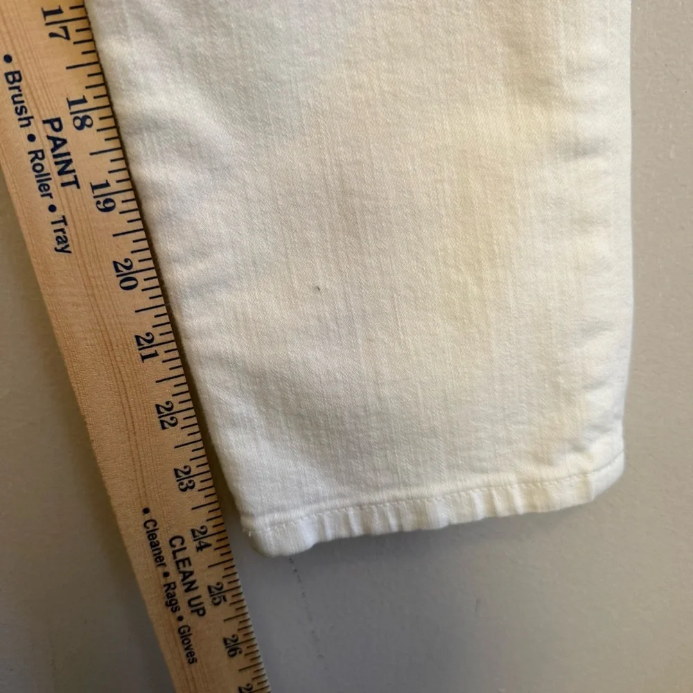 Joe's Jeans Women's Off-White Straight-Leg Jeans - Picture 15 of 16